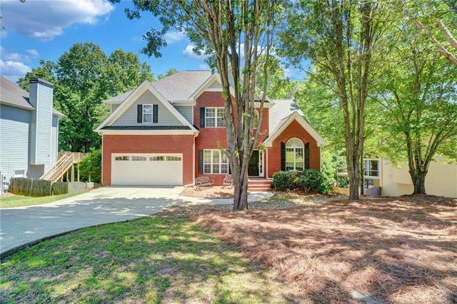 6005 Lake Windsor Parkway, Buford, GA 30518