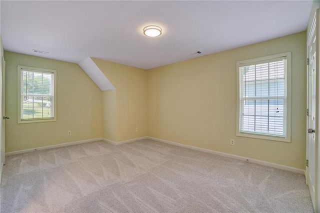 6005 Lake Windsor Parkway, Buford, GA 30518