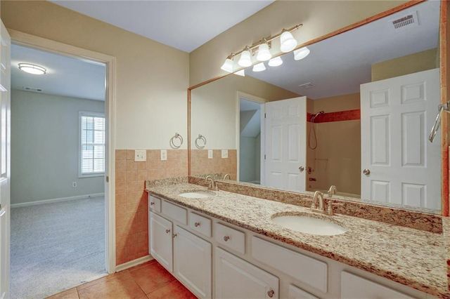 6005 Lake Windsor Parkway, Buford, GA 30518