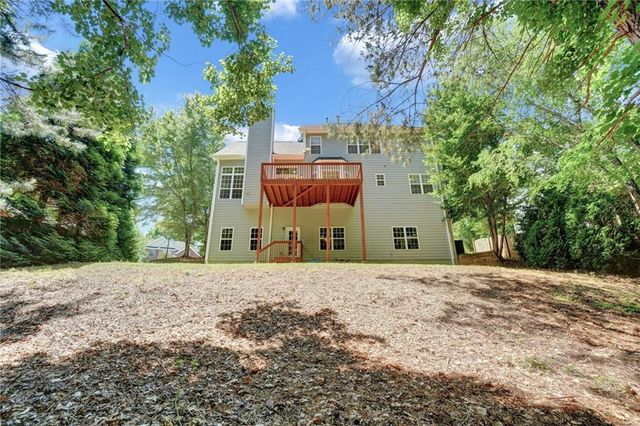 6005 Lake Windsor Parkway, Buford, GA 30518
