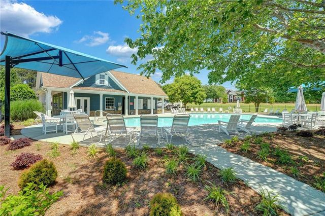 6005 Lake Windsor Parkway, Buford, GA 30518