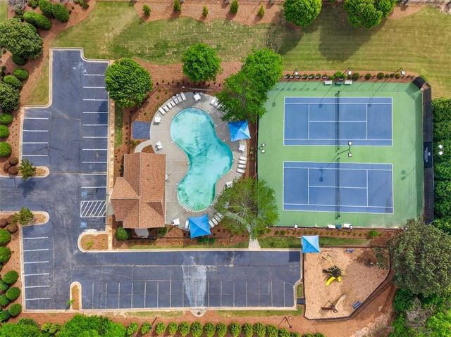 6005 Lake Windsor Parkway, Buford, GA 30518
