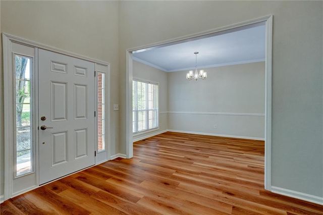 6005 Lake Windsor Parkway, Buford, GA 30518