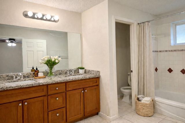 11703 Seawood Drive, Houston, TX 77089