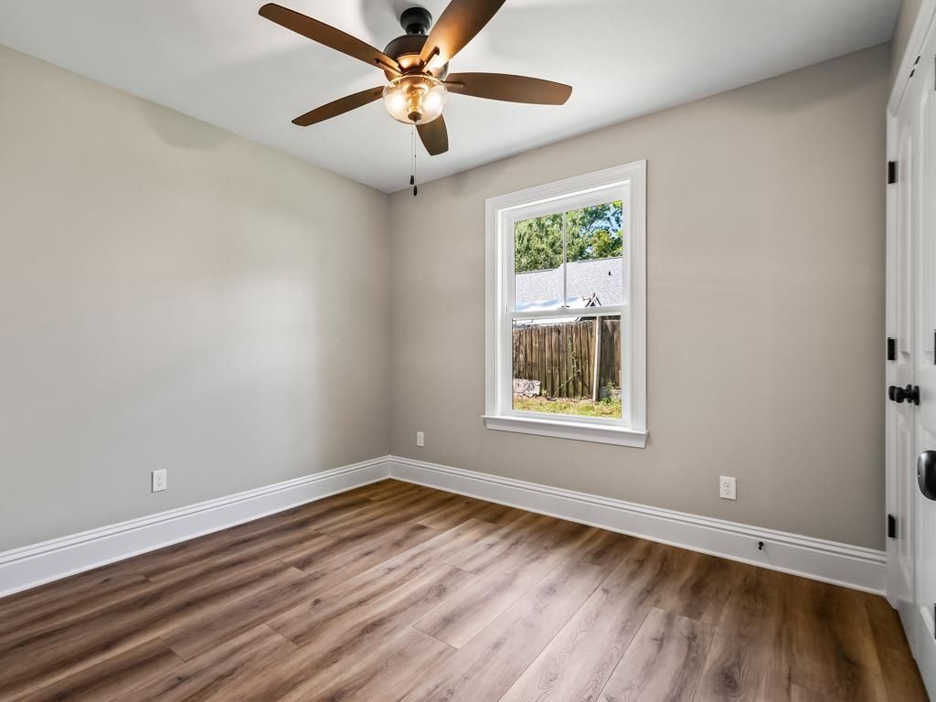 Image 20 of property listing at 75 Blackfoot Road, Crawfordville, FL 32327