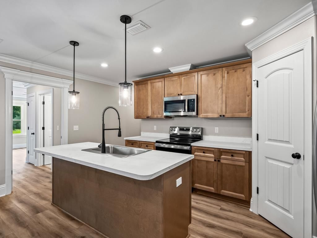 Image 36 of property listing at 75 Blackfoot Road, Crawfordville, FL 32327