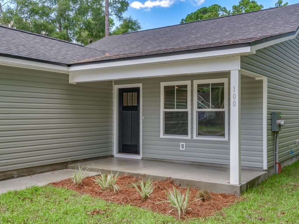 Image 4 of property listing at 75 Blackfoot Road, Crawfordville, FL 32327
