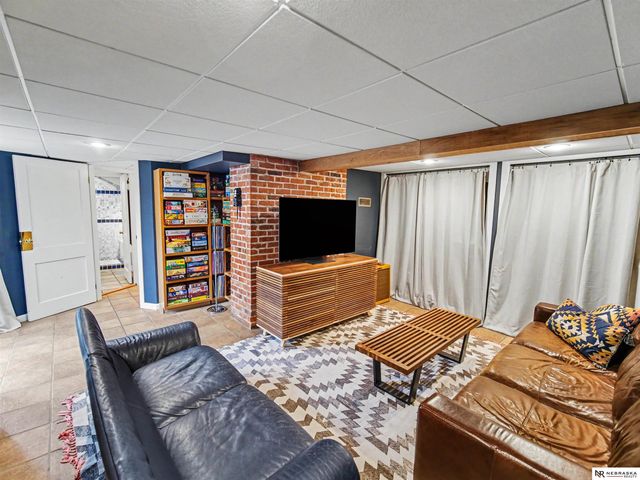 2909 S 26th Street, Lincoln, NE 68502