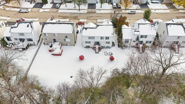 4506 W Forest Avenue, Waukegan, IL 60085