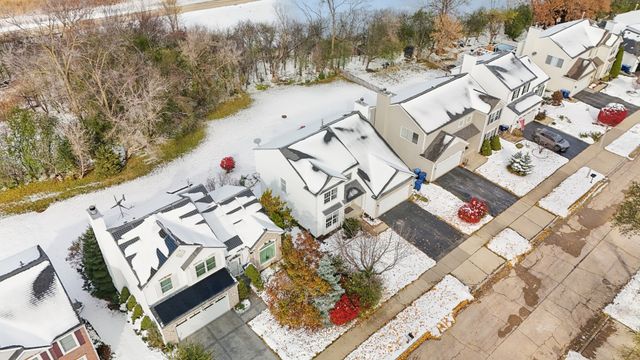 4506 W Forest Avenue, Waukegan, IL 60085