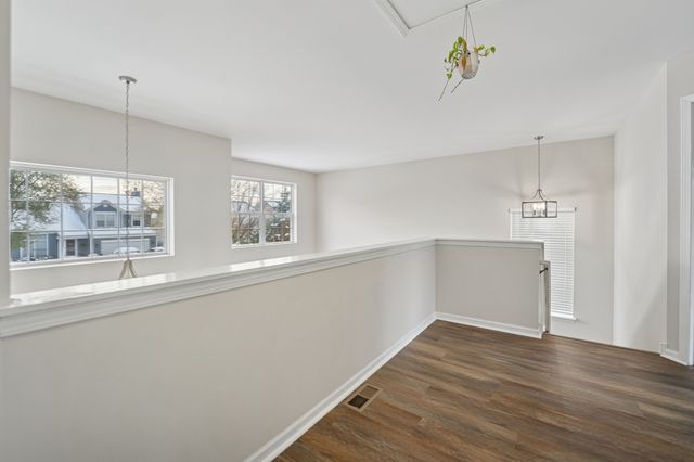 4506 W Forest Avenue, Waukegan, IL 60085