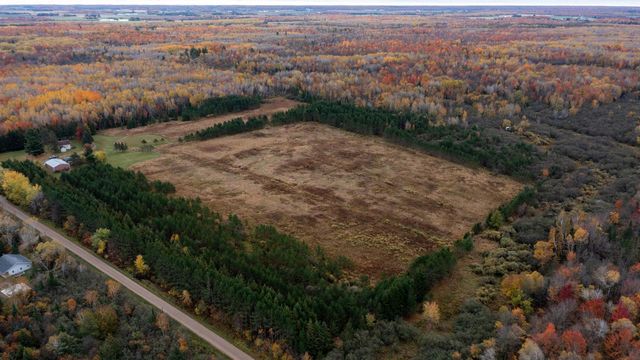 W12103 Highland ROAD, Antigo, WI 54409