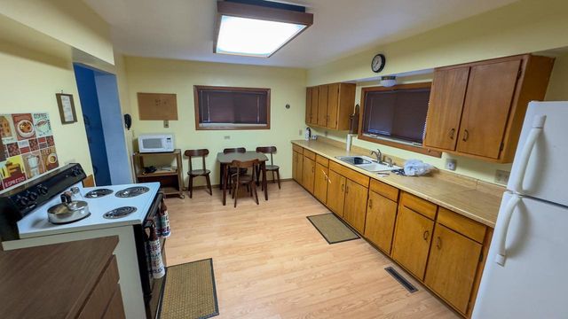 W12103 Highland ROAD, Antigo, WI 54409