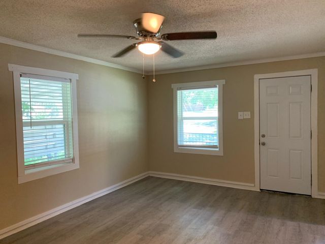 500 E Heron Street, Denison, TX 75021