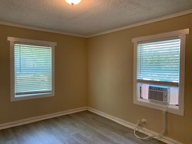 500 E Heron Street, Denison, TX 75021