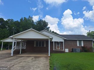 2521 SW 28th Avenue, Lanett, AL 36863