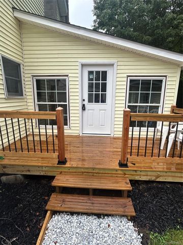 94 fire house rd, Wurtsboro, NY 12790