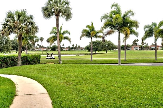 47 Vista Gardens Trail 104, Vero Beach, FL 32962