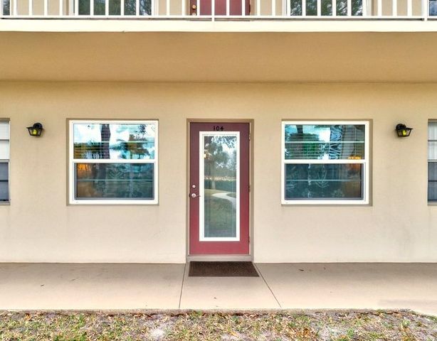 47 Vista Gardens Trail 104, Vero Beach, FL 32962
