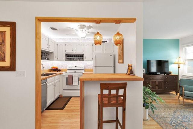 47 Vista Gardens Trail 104, Vero Beach, FL 32962