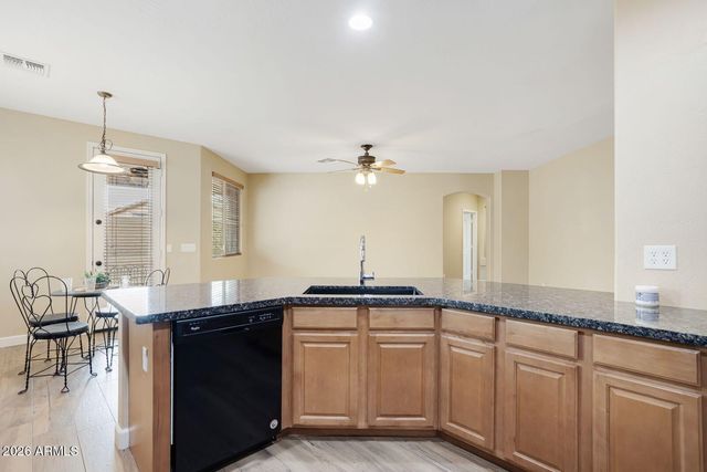 2981 E COUNTRY SHADOWS Street, Gilbert, AZ 85298