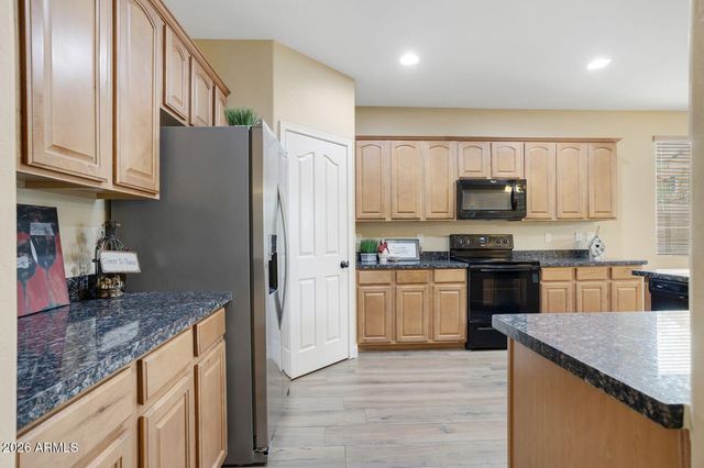 2981 E COUNTRY SHADOWS Street, Gilbert, AZ 85298