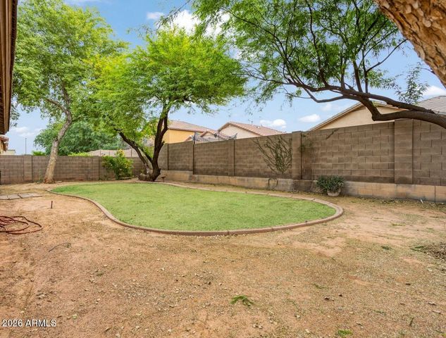 2981 E COUNTRY SHADOWS Street, Gilbert, AZ 85298