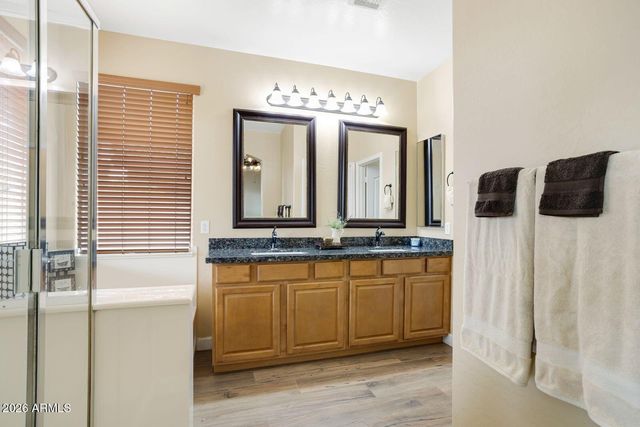 2981 E COUNTRY SHADOWS Street, Gilbert, AZ 85298