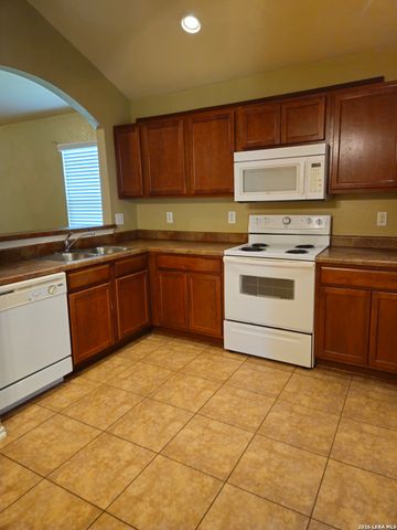 9630 Copper Rock, Converse, TX 78109