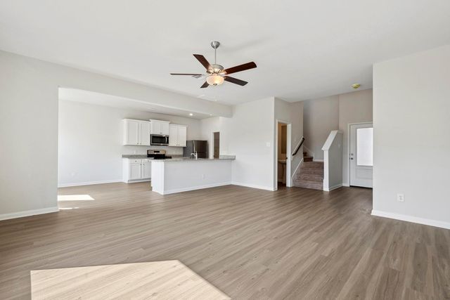 360 Kingston Way, Waller, TX 77484