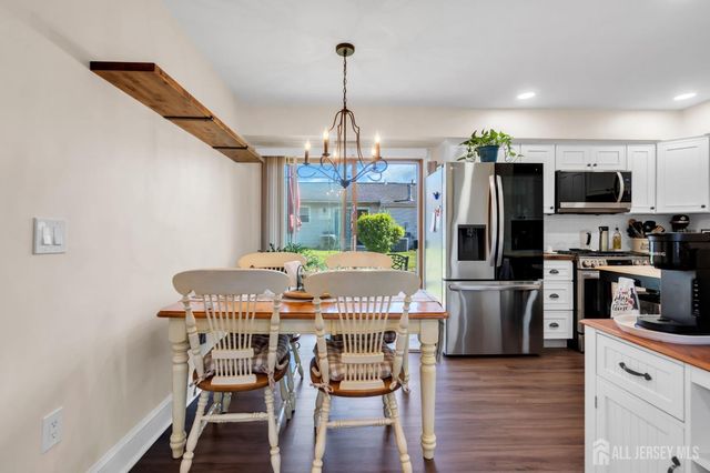 4 Michigan Drive, Old Bridge, NJ 07747