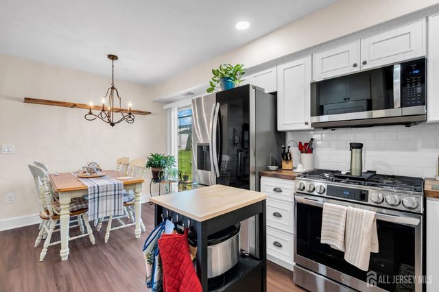 4 Michigan Drive, Old Bridge, NJ 07747