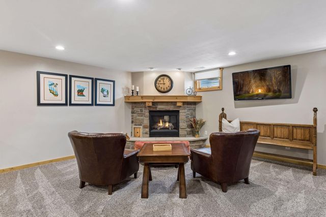 356 Pendryn Hill Curve, Woodbury, MN 55125
