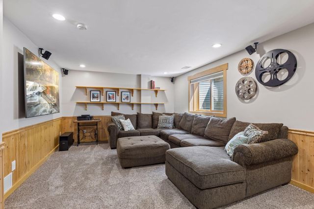 356 Pendryn Hill Curve, Woodbury, MN 55125
