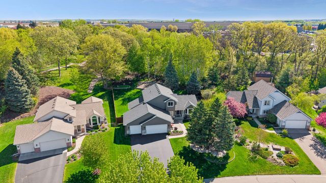 356 Pendryn Hill Curve, Woodbury, MN 55125