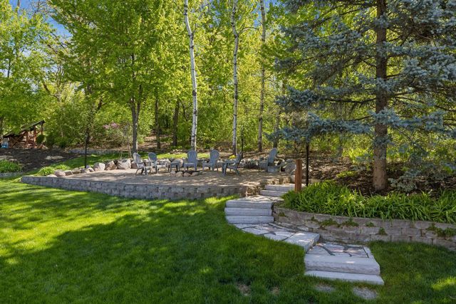 356 Pendryn Hill Curve, Woodbury, MN 55125
