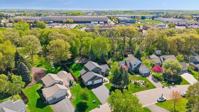 356 Pendryn Hill Curve, Woodbury, MN 55125