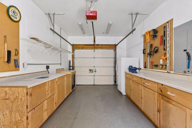 356 Pendryn Hill Curve, Woodbury, MN 55125