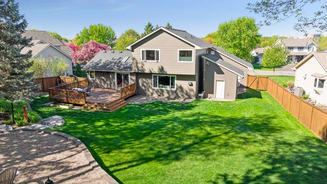 356 Pendryn Hill Curve, Woodbury, MN 55125