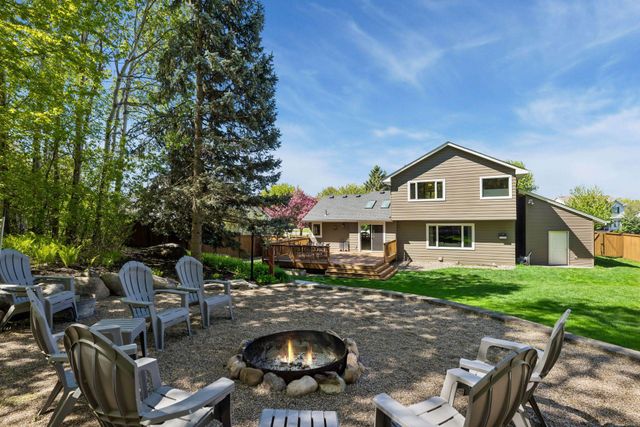 356 Pendryn Hill Curve, Woodbury, MN 55125