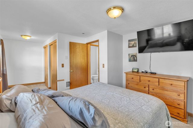 460 Meadow Lane, Napavine, WA 98532