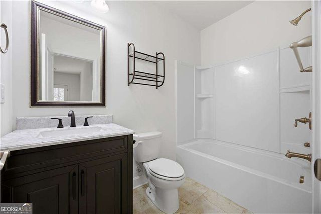 734 Binkley Walk, Sugar Hill, GA 30518