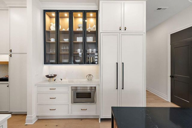 101 S Griswold Street, Northville, MI 48167