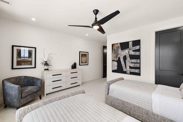 101 S Griswold Street, Northville, MI 48167