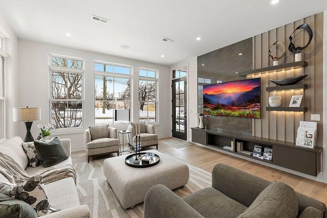 101 S Griswold Street, Northville, MI 48167