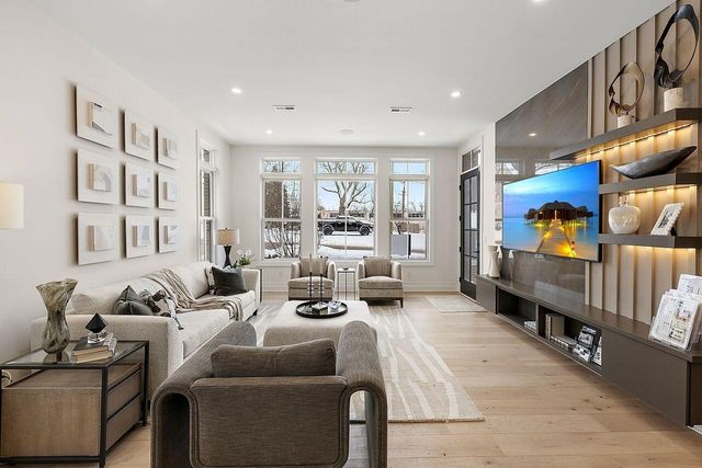 101 S Griswold Street, Northville, MI 48167