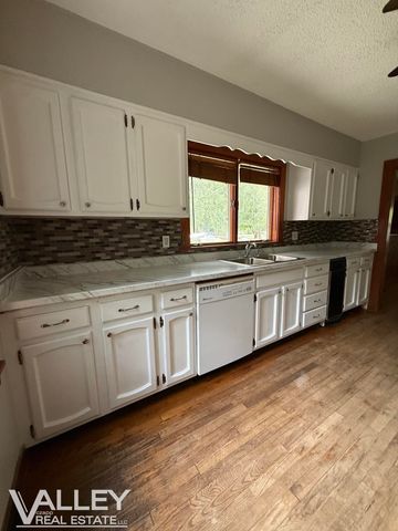 2236 Mc Ewan Street, Saginaw, MI 48602