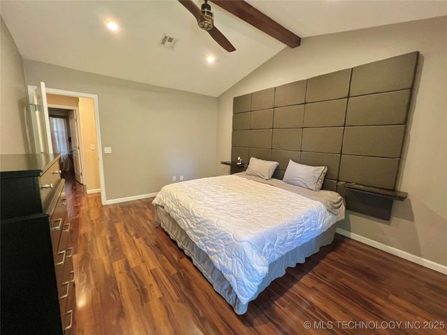 1715 N Butternut Court, Broken Arrow, OK 74012