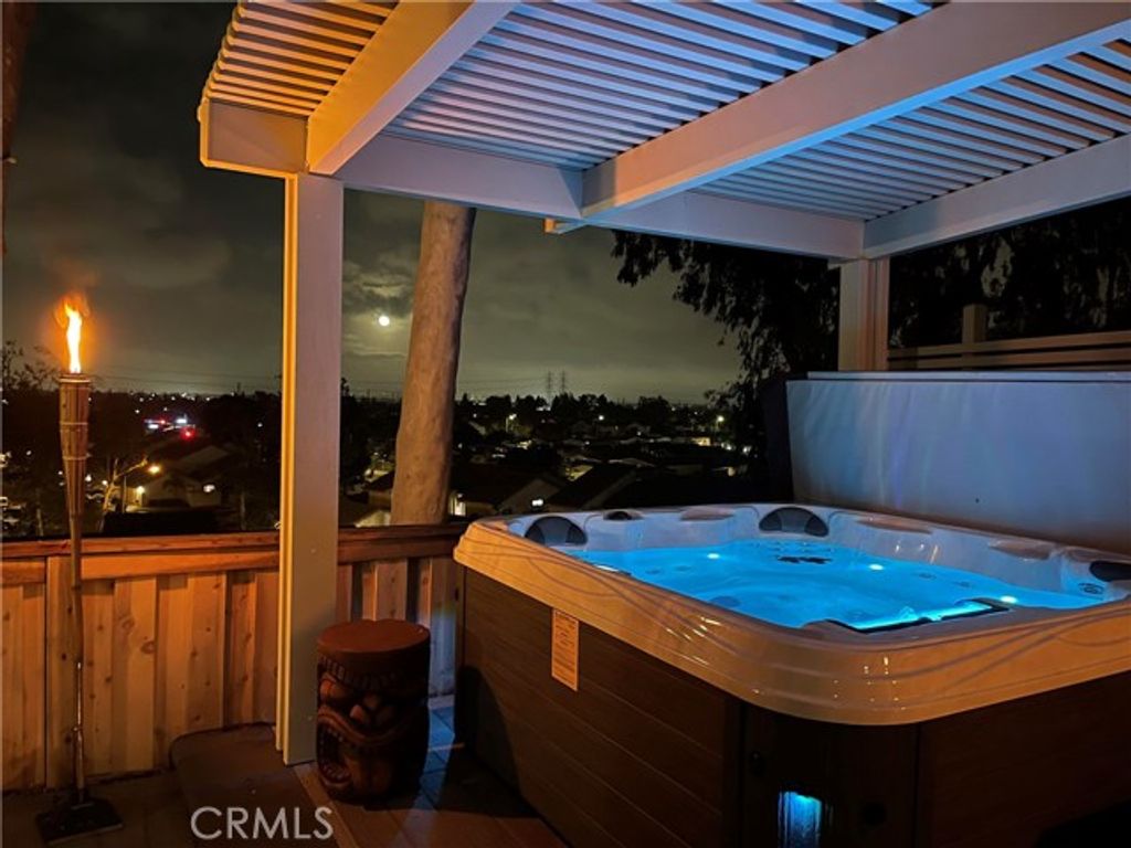 18446 Gina Lane, Huntington Beach, CA 92646