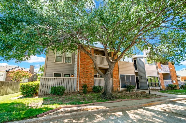 2101 Count Fleet Drive 502, Arlington, TX 76011